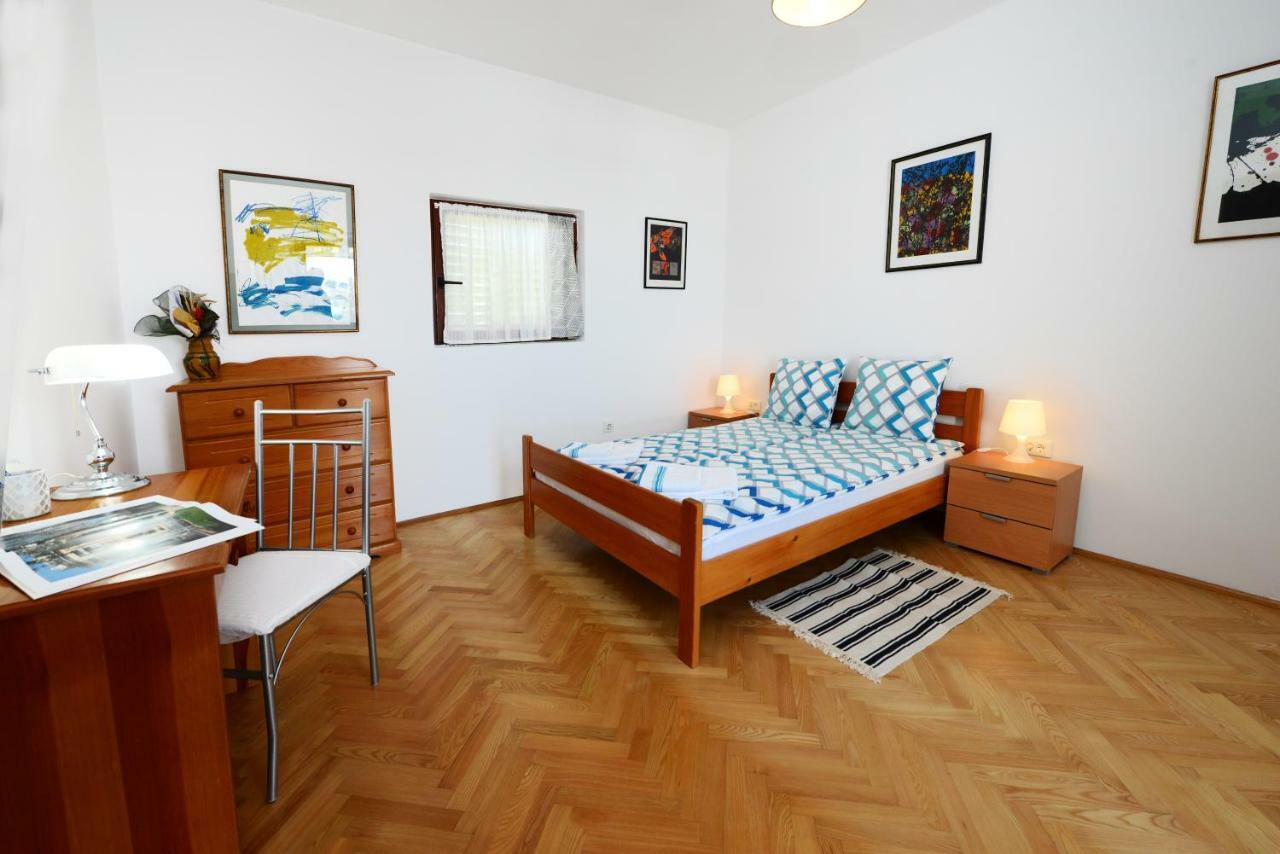 Beautiful Apartments First Row To The Sea Poreč Exterior foto